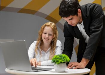 Treamweast Review: Is This the Best Tool to Organize Your Work Online?