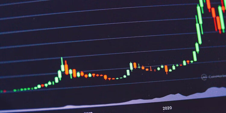 Play to Earn Crypto Games: How to Make Money Playing Online