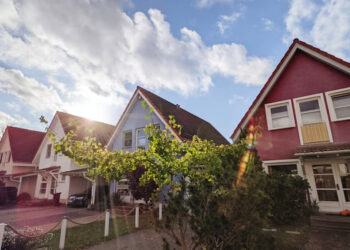 Why Technology Makes Investing in Off-Plan Properties Easier Than Ever in Dubai