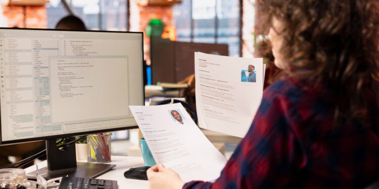 Create my CV using AI on CV Machine