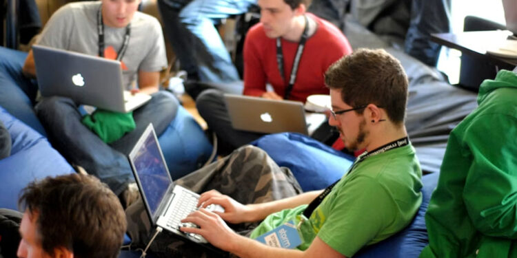 Geekzilla Tio Geek: The Coolest Place for Tech, Games, and Geek Stuff