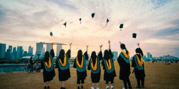 How to Choose a Reliable Used Car for College Life: A Student’s Guide with Nexus Auto Transport Insights