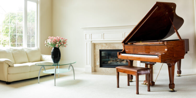 Moving Pianos in Jacksonville: A Delicate Task