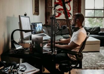 What Is YoreStudioMG? A Simple Guide for Creators, Teams, and Brands