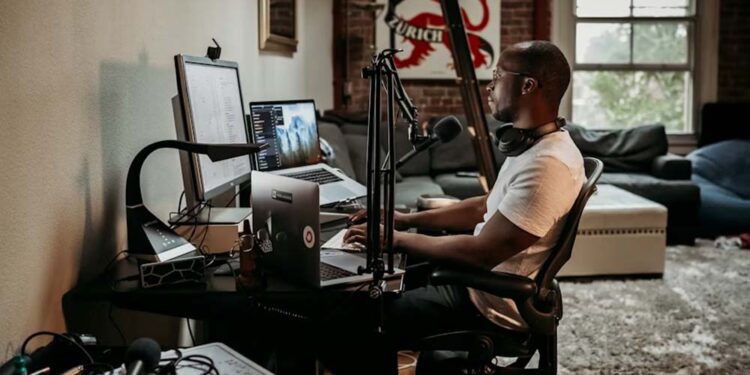 What Is YoreStudioMG? A Simple Guide for Creators, Teams, and Brands