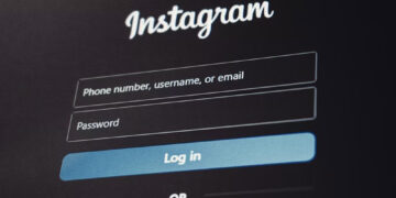 The Rise of ameliadennis16: How One Username Took Over the Internet