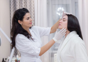 Achieving a Youthful Look with Modern Skin Treatments