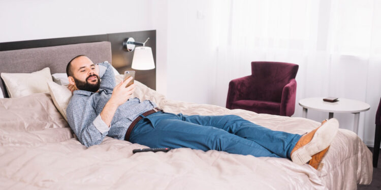 The Health Benefits of Sleeping on an Adjustable Bed