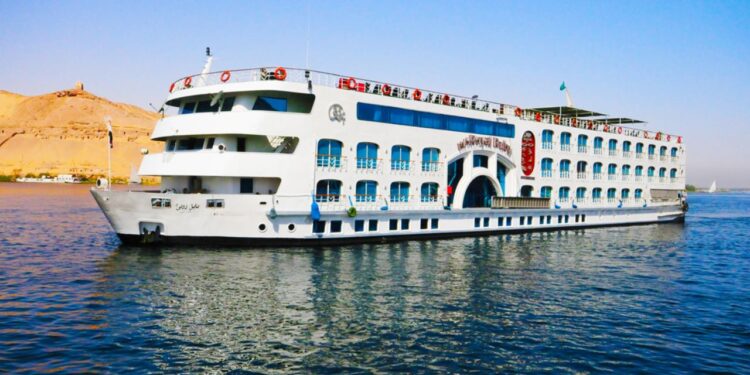 Why Deluxe Nile Cruises are the Best Option to Discover Ancient Egypt