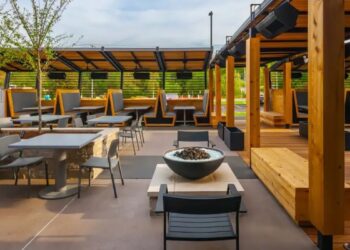 OUTDOOR SEATING IDEAS FOR RESTAURANTS