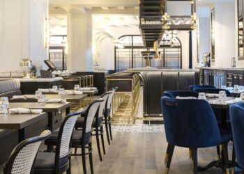 SIGNIFICANCE OF RESTAURANTS FURNITURE