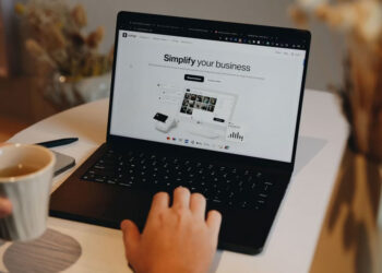 Why Digital Experiences Are Becoming the Centerpiece of Modern Business Engagement
